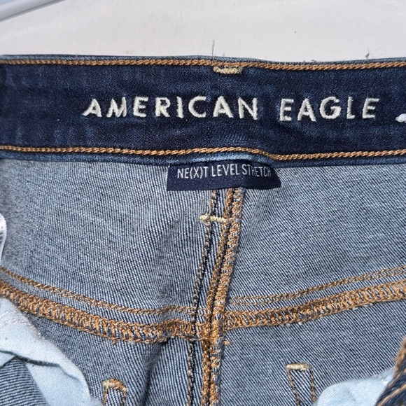American Eagle outfitters- super high rise jegging (size 6) - Picture 3 of 5